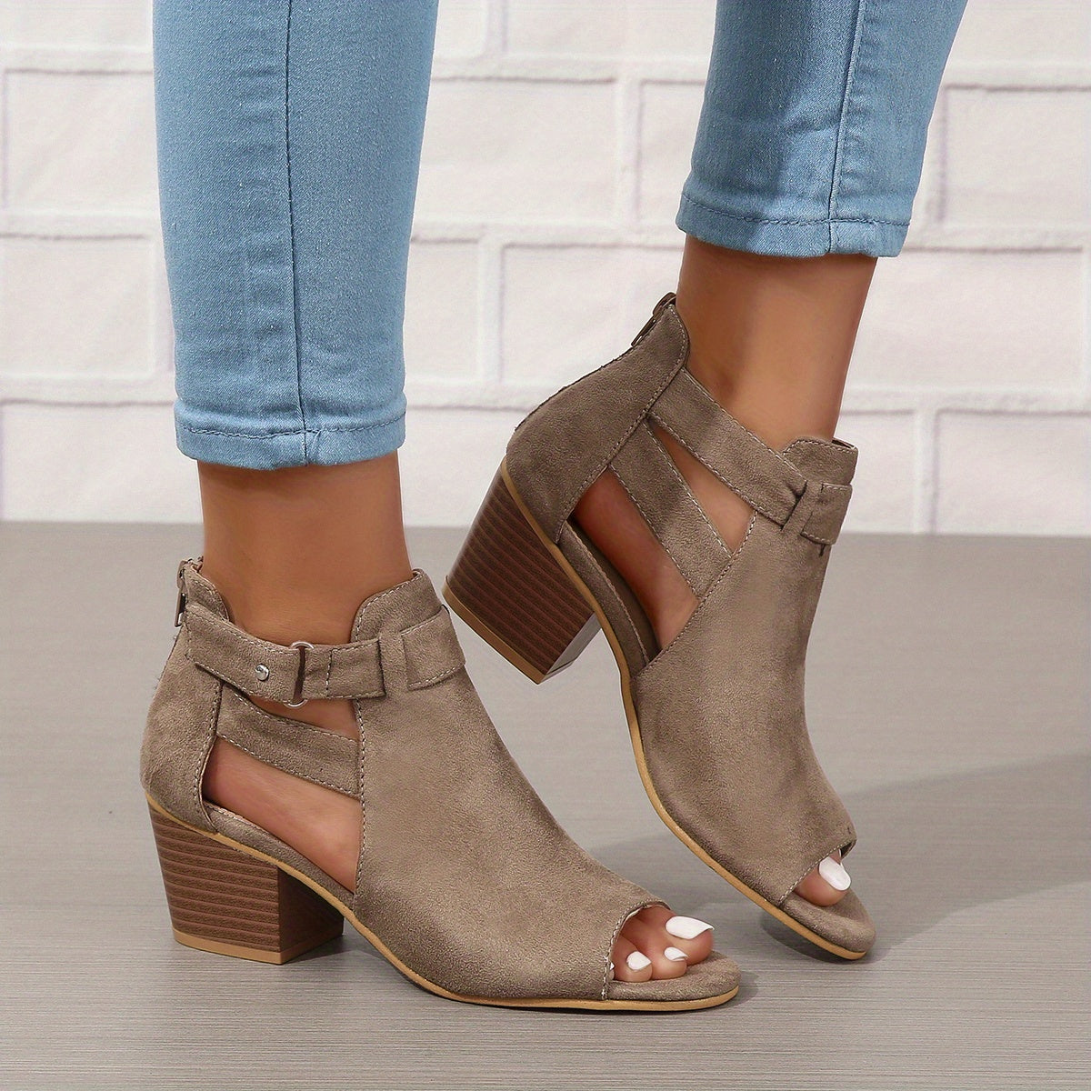 Elegant Peep-Toe Block Heel Sandals