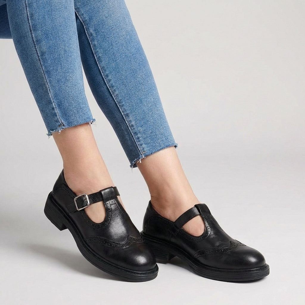 Women’s Vintage Mary Jane Leather Shoes