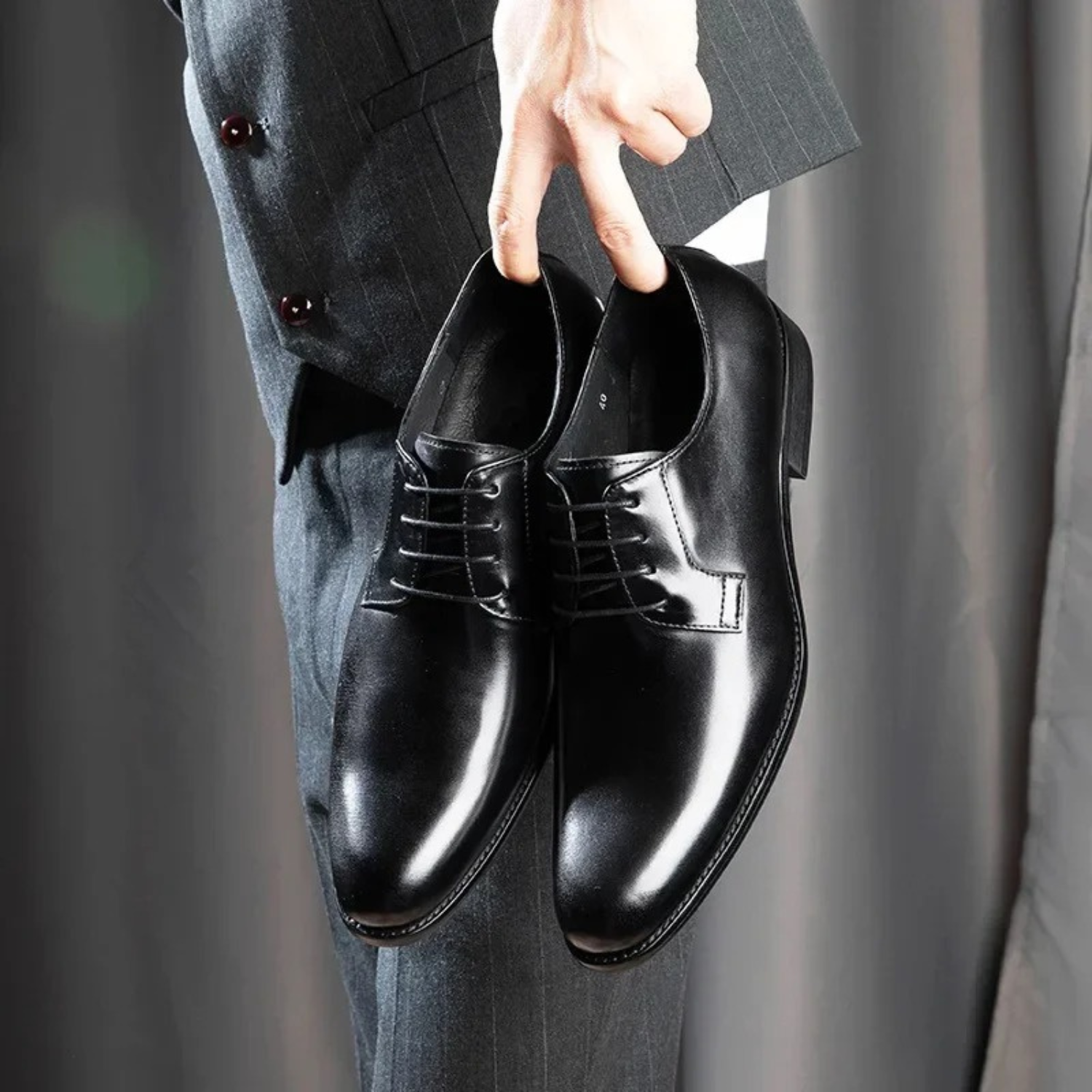Men’s Formal Lace-Up Oxford Wedding Shoes
