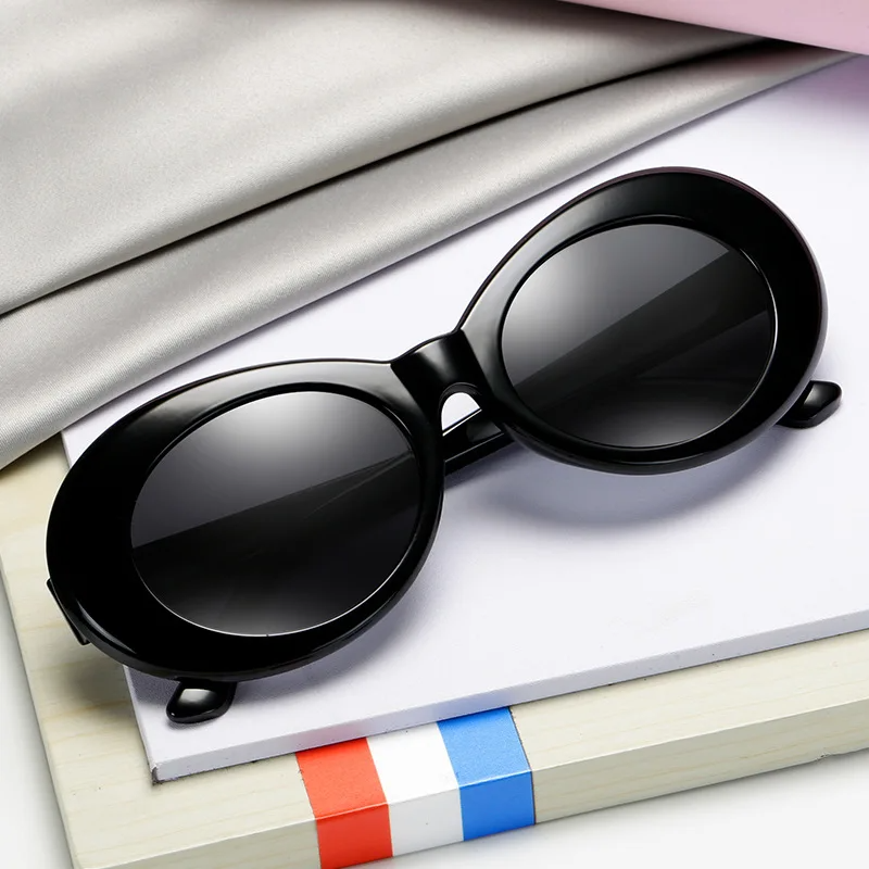 Studio ’72 Round Sunglasses