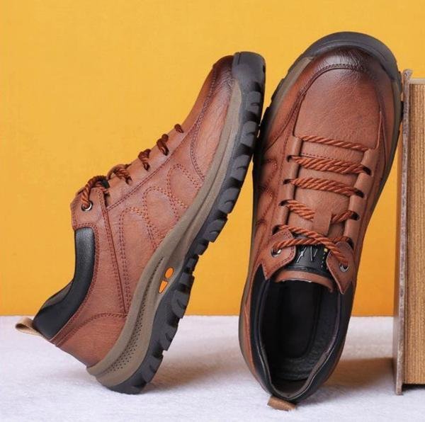 Men's Classic Orthopedic Shoes with Everyday Support Lifestyle