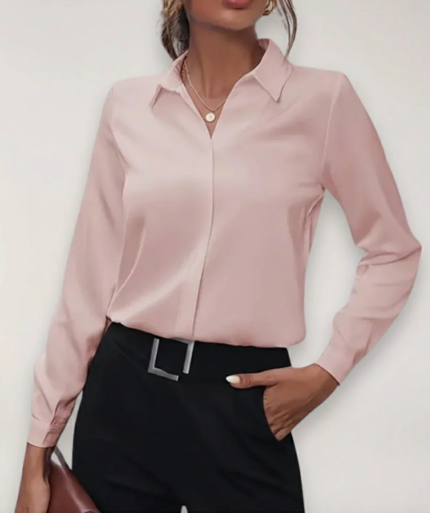 Women’s Long Sleeve Collared Blouse