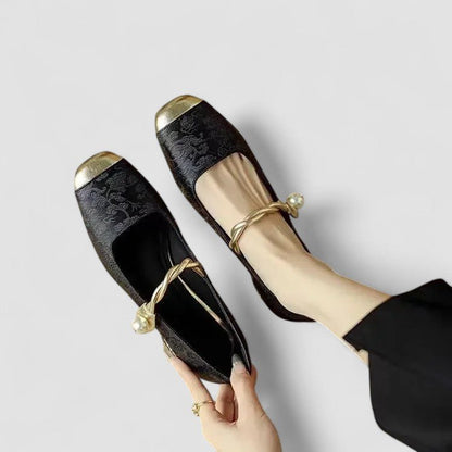 Women's Orthopaedic Mary Jane Shoes | Block Heel with Strap Detail Angle