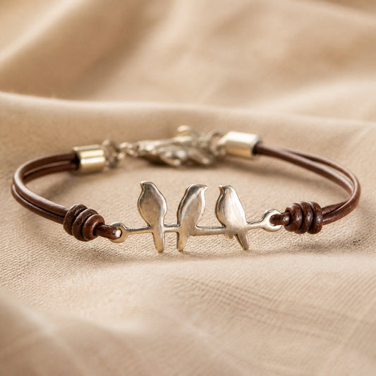 Women's Vintage Bird Rope Bracelet Hero