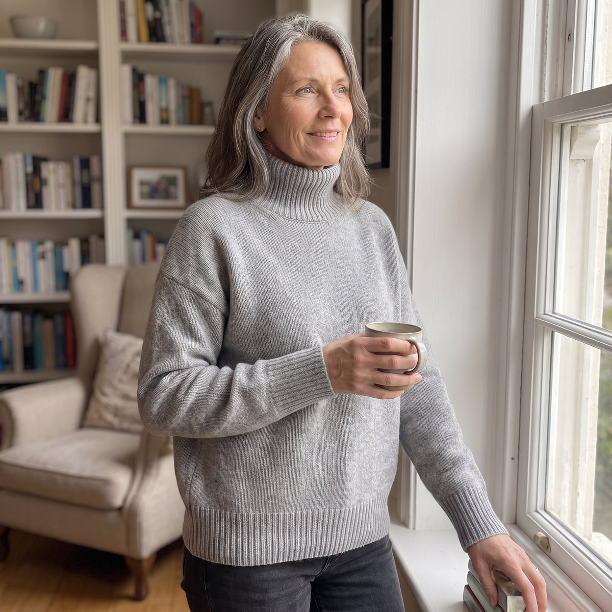 Women's Wool High-Neck Sweater with Dropped Shoulder Front